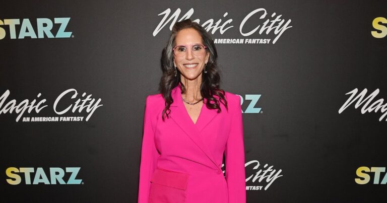 Who Is Jami Gertz? Learn About the Actress-Turned-Billionaire
