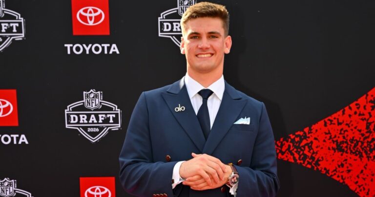 QB Ty Simpson Gushed About His Parents at 2026 NFL Draft