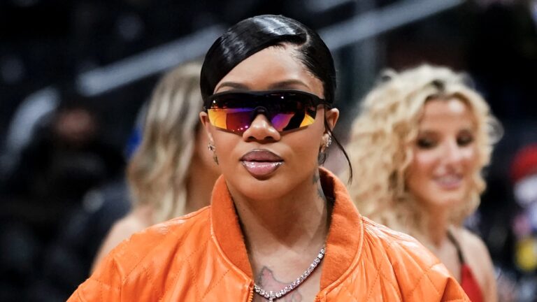 GloRilla Seemingly Continues To Deny Pregnancy Rumors