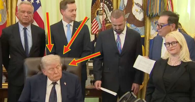 "Geriatric Piece Of Sh*t": Everyone Is Saying The Same Thing About This Viral Clip Of Trump Seemingly Taking A Snooze During An Oval Office Meeting
