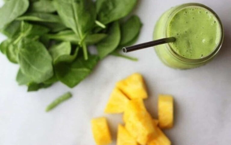 Simple Protein Spinach Smoothie | MyFitnessPal