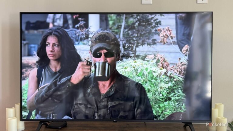 This wildly underrated 2010s alien-invasion series is finally on Netflix