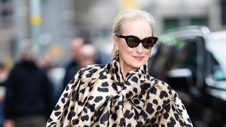 Star Sightings: Meryl Streep Looks Chic in New York City, Machine Gun Kelly Performs in Australia
