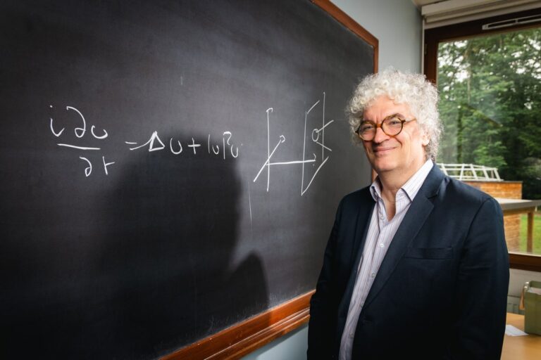 Master of chaos wins $3M math prize for ‘blowing up’ equations