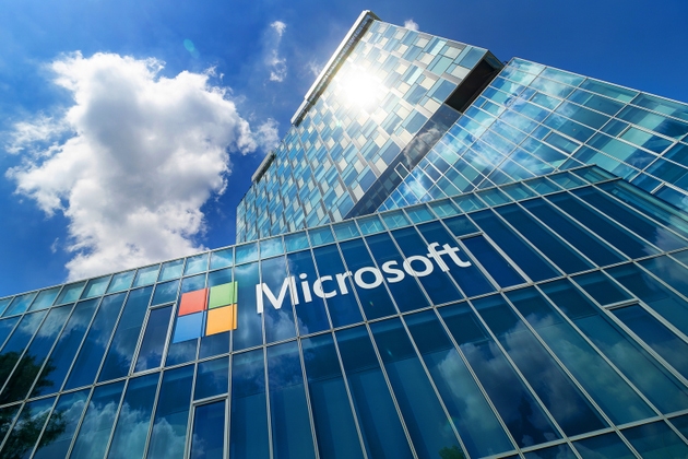 Microsoft edges up as new Fairweather data center goes online early