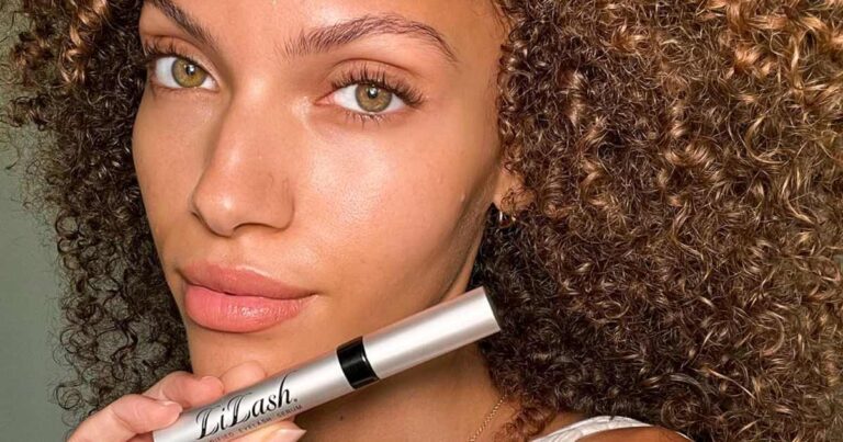 Clumpy Mascara Is Out! Switch to This Lash-Boosting Serum