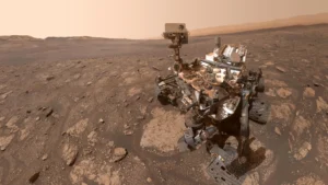 NASA Curiosity rover finds mysterious life linked molecules on Mars