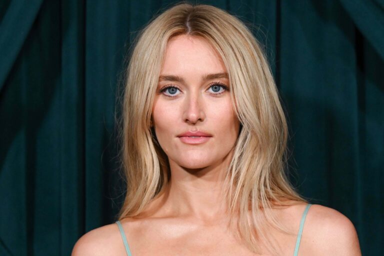 Sarah Pigeon Took This Lip Tint from the“ Love Story” Set — We Found It at Amazon for Under $15