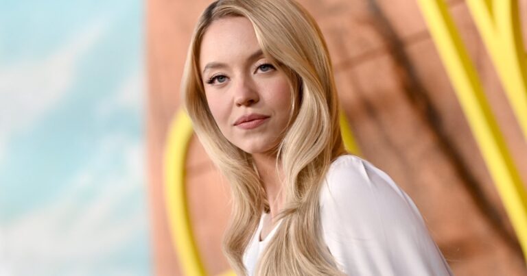 Copy Sydney Sweeney’s Glossy Red-Carpet Hair With These Items
