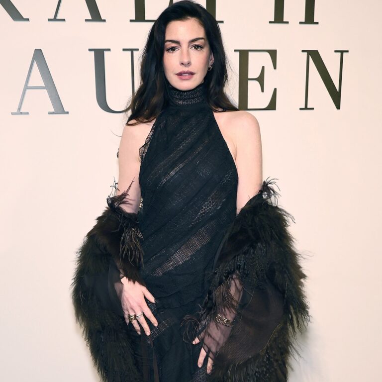 Anne Hathaway Addresses Plastic Surgery Rumors, Facelift