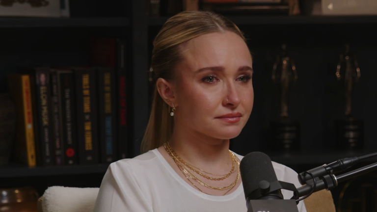 Hayden Panettiere Was Given to an ‘Undressed’ Celebrity at 18