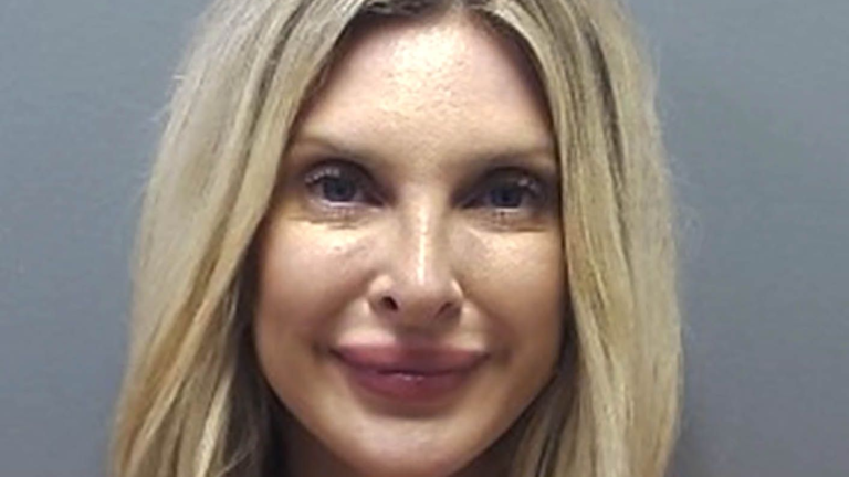 Lindsie Chrisley Booked on DUI Over Holiday Weekend
