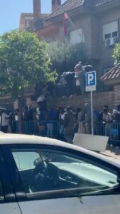 The picture that shows the folly of Spain’s socialist experiment to grant amnesty to 500,000 illegal migrants – at least: IAN GALLAGHER