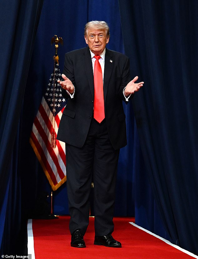 Trump gives brutal impression of congresswoman Ilhan Omar summoning brother she is accused of marrying into bed