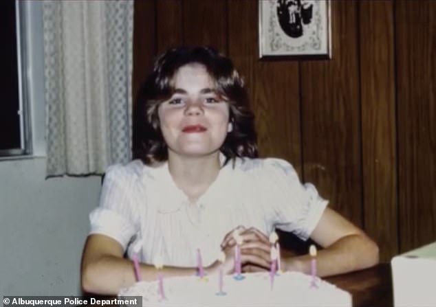 College students crack decades-old cold case of woman found dead in New Mexico hotel room