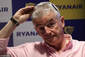 Early morning pre-flight airport pints should be banned, Ryanair boss says