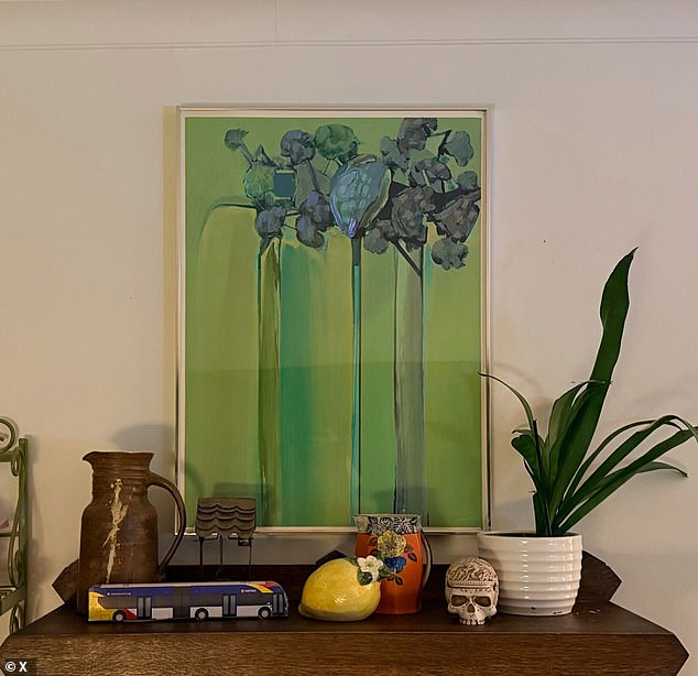 Goodwill shopper picks up $8 print which turns out to be painting worth THOUSANDS
