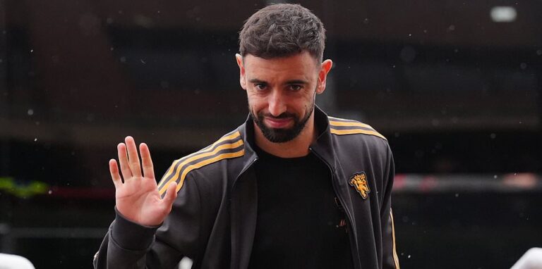 Sunderland vs Manchester United – Premier League LIVE: Michael Carrick hands rare starts to duo at Stadium of Light, while Brentford and Brighton push for Europe