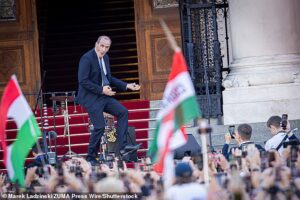 Ex-NHS doctor who is Hungary’s new health boss shows off his moves – again