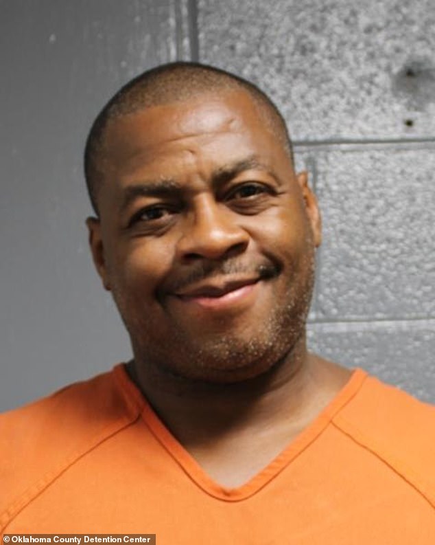 Ex-NBA player Desmond Mason arrested in Oklahoma and hospitalized as police fear he’ll try and flee America