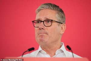 Enter the executioners: Cabinet showdown begins for Starmer as he is hit by ANOTHER resignation – with Streeting ‘poised for killer blow’