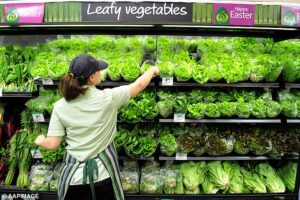 Aussies stunned by Woolworths’ multi-step hiring process for supermarket workers
