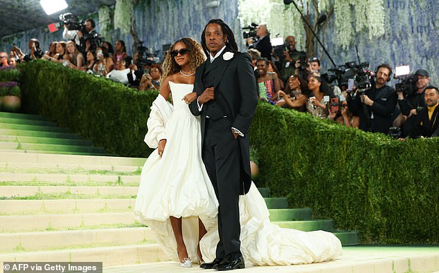 Jay-Z signs with Chelsea! Blues in new deal with rapper’s Roc Nation to make them a bigger club in America
