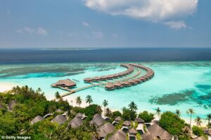 Five tourists ‘including university professor and her daughter’ die during diving excursion in 160ft-deep cave in Maldives