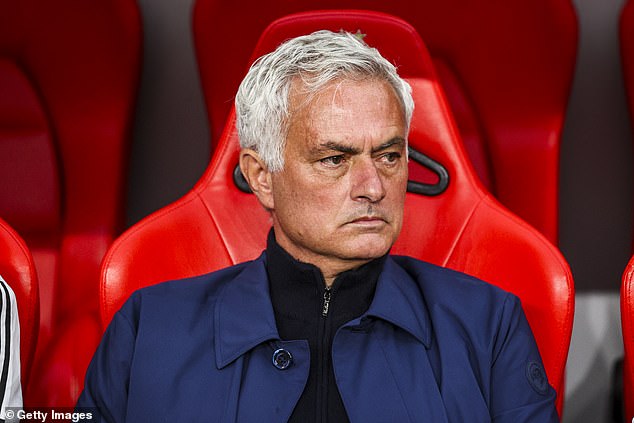 The Returning One! Jose Mourinho ‘will become Real Madrid’s manager for a second spell beating Didier Deschamps and Mauricio Pochettino to the role’ – as Spanish media reveal when he’ll ‘arrive’