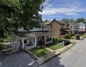 Quaint clapboard neighborhood so safe no-one had to lock their doors is ruined after students from nearby Villanova University decided to move in