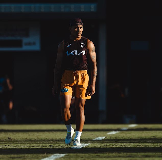 Deine Mariner reveals he wants to come back and play THIS YEAR after coming within a whisker of having his leg amputated
