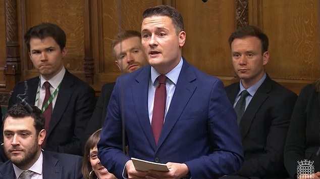 Change course and get things done or hand power to Nigel Farage, Wes Streeting warns Labour as he accuses Starmer of ‘treading water’ in No10