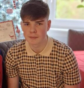 Teenager witnessed best friend ‘stabbed to death’ during beach gang confrontation, court hears
