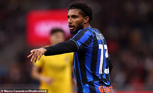 Manchester United resume talks with Atalanta for £35m Brazil midfielder after star’s big move to Spanish giants breaks down