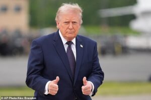 Trump admin announces dramatic curbs on green card applications
