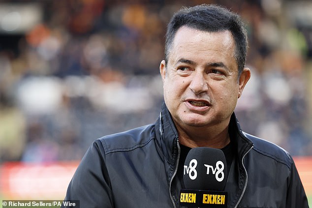 Hull City owner threatens legal action if his side don’t win the Championship play-off final – with just MINUTES to go before kick-off