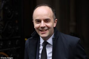 Resident doctors announce next set of strikes on same day BMA meet new Health Secretary James Murray