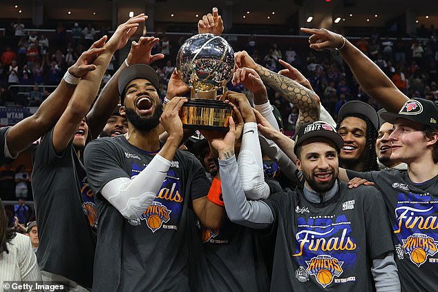 New York Knicks sweep Cleveland Cavaliers to reach first NBA Finals in 27 YEARS… sparking mayhem back in the Big Apple