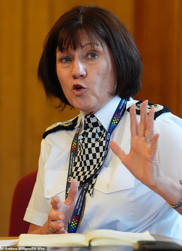 Scottish police chiefs slammed by watchdog for failures in ‘standards of behaviour’