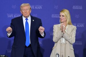 Trump’s former Attorney General Pam Bondi treated for thyroid cancer: report