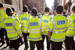 Met Police officer moved three hours away from his base – then sued for discrimination because he wasn’t allowed to work from home