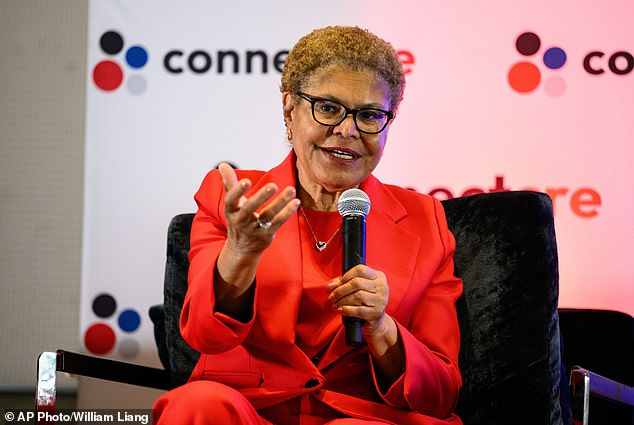 LA Mayor Karen Bass begins trotting out tired celebrity endorsements despite warnings that they’re kiss of death for Democrats in bid to fend off Spencer Pratt election surge