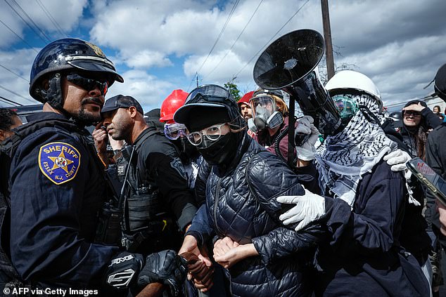 ‘Extremist groups’ warned to vacate protests at New Jersey ICE facility, as governor sends in state police while outsiders create violence and chaos