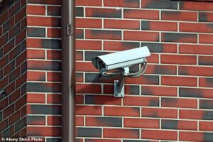 Police manhunts could take minutes with AI that scans CCTV for suspects