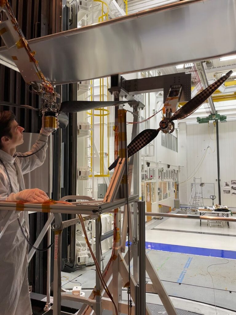NASA’s Next-Gen Mars Helicopter Rotors Are Moving Fast