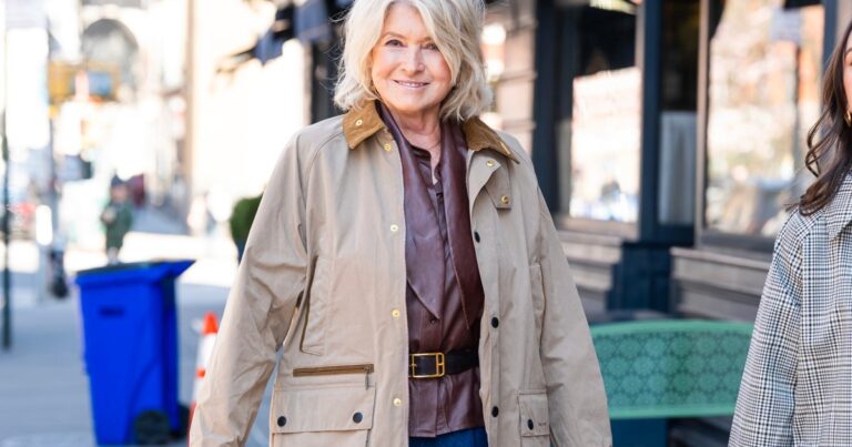 Martha Stewart’s Breezy Denim Skirt Style Is Better Than Jeans