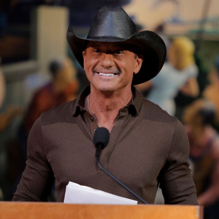 Tim McGraw Shares Shirtless Pic With Brothers