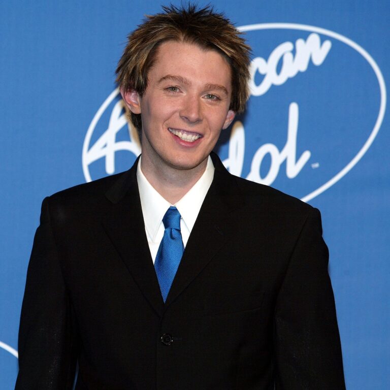 American Idol’s Clay Aiken Looks Different Now on Finale: Photo