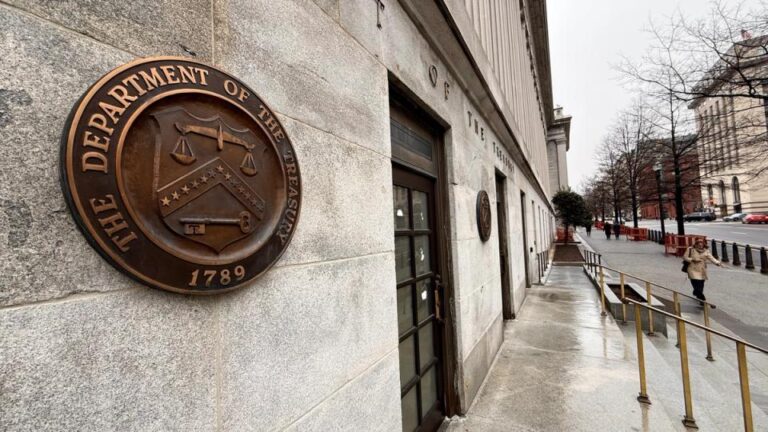 BTC could fall much lower as $150 billion Treasury operation nears