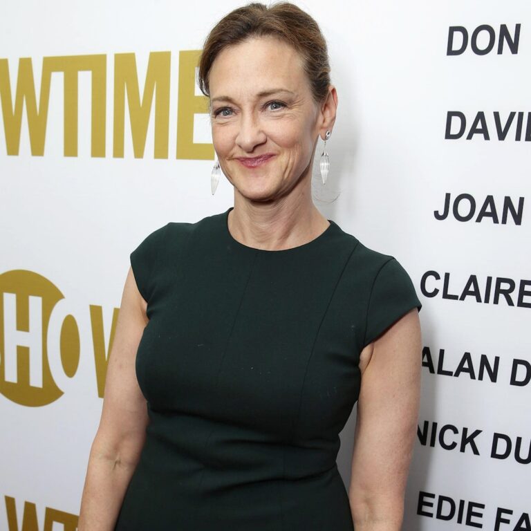 Joan Cusack Makes First Red Carpet Appearance in 11 Years for Toy Story 5